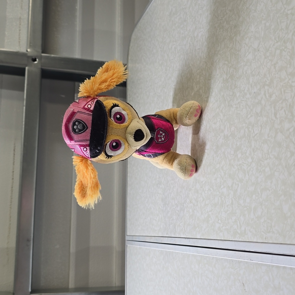 Nickelodeon Paw‎ Patrol Skye Plush